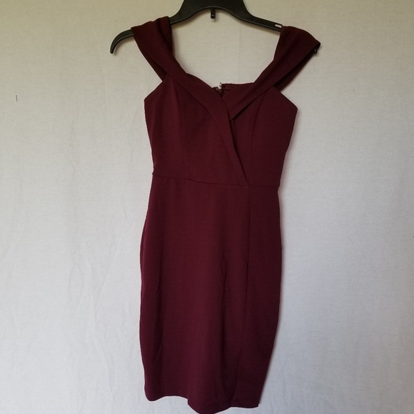 speechless off the shoulder bodycon dress